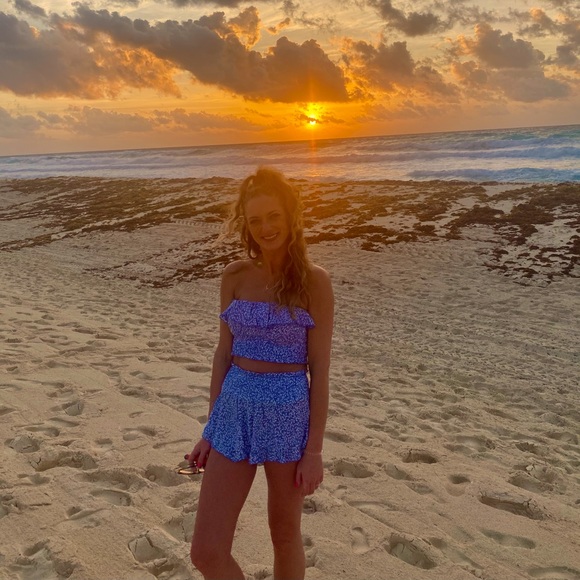 Meet your Posher, Katie - Picture 1 of 1